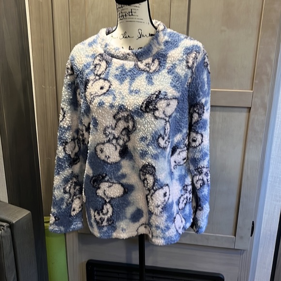 Peanuts | Intimates & Sleepwear | Snoopy Pajamas | Poshmark